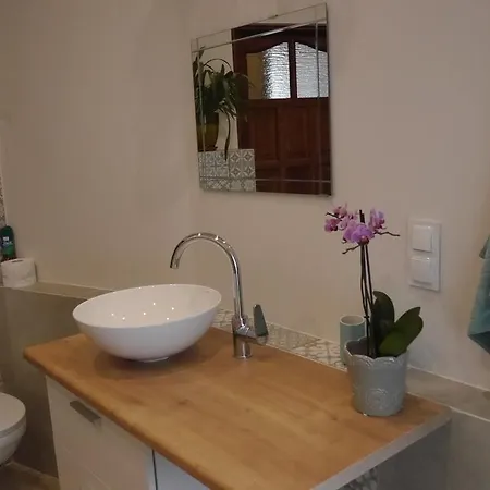 Classic Spot Apartment *